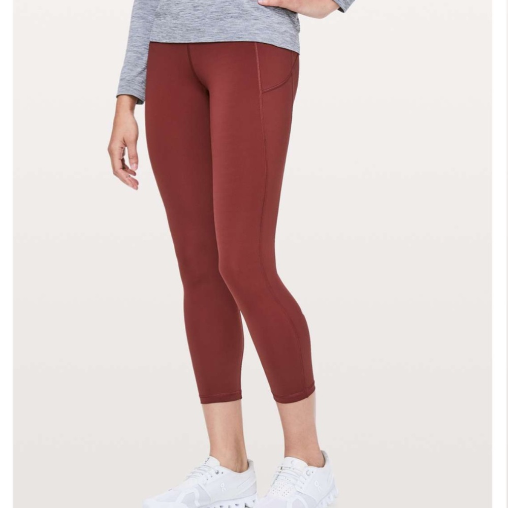 Lululemon Final Lap Crop 23” Savannah Size 10